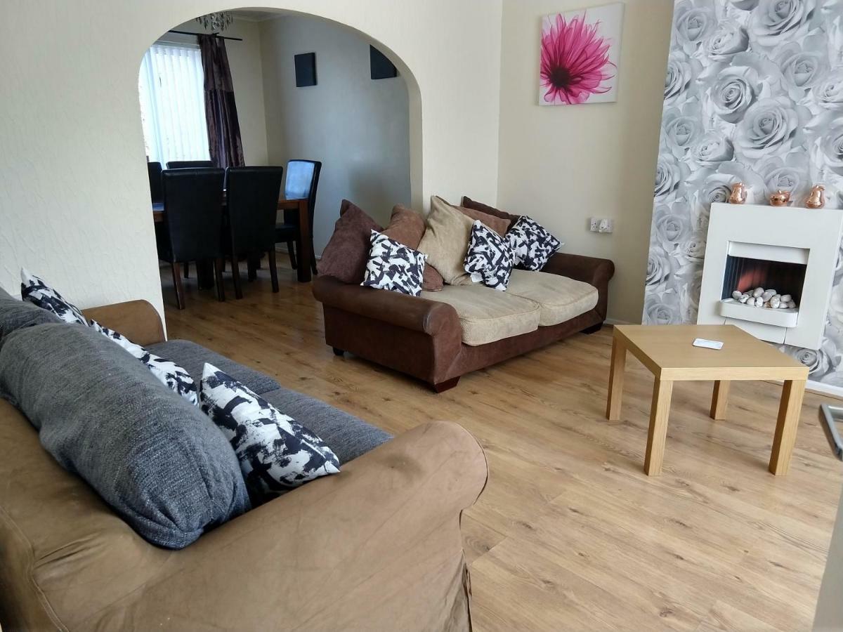 Rowe Gardens - Self Catering - Guesthouse Style - Comfortable Twin Or Double Rooms - Quiet Residential Area Workington Zewnętrze zdjęcie